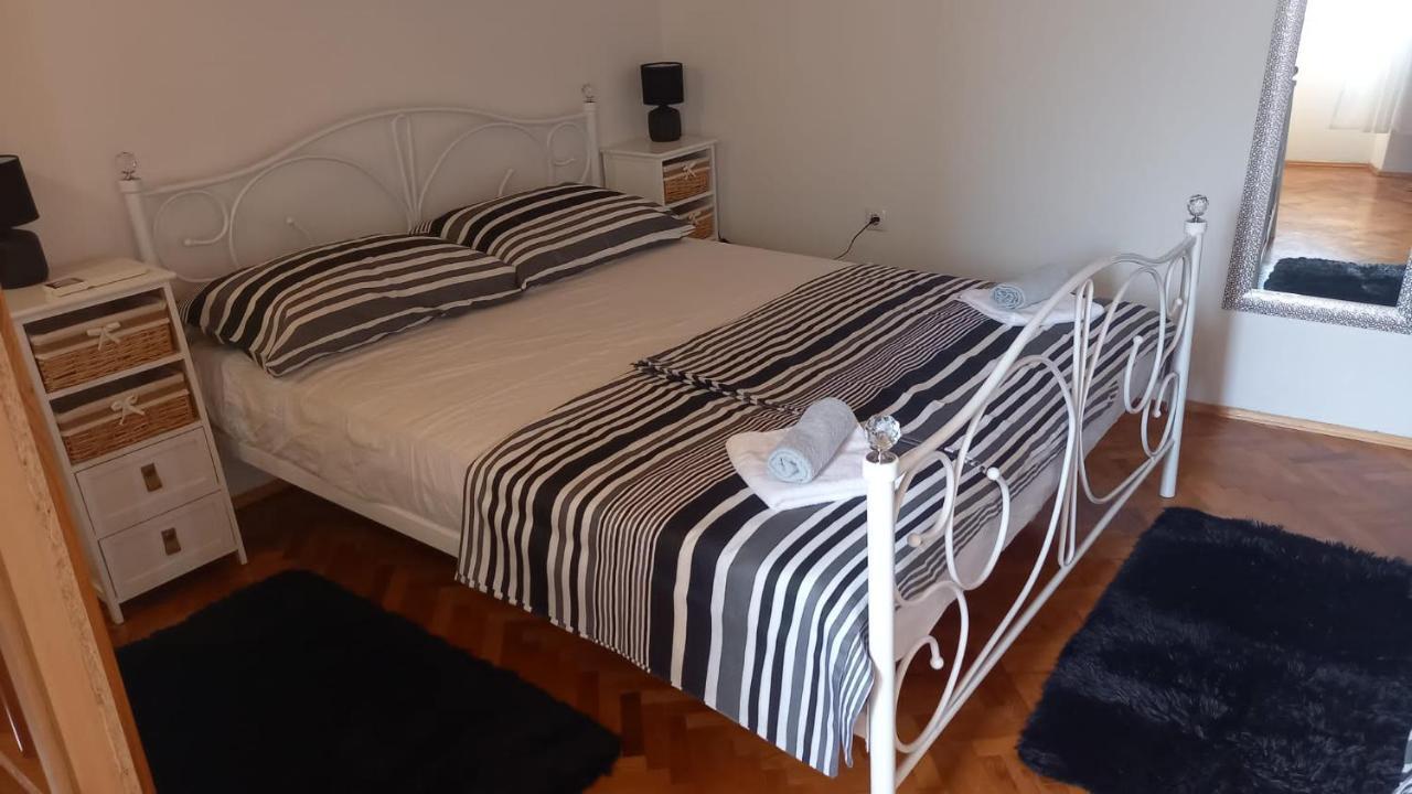 Vali Apartamento Baška Exterior foto